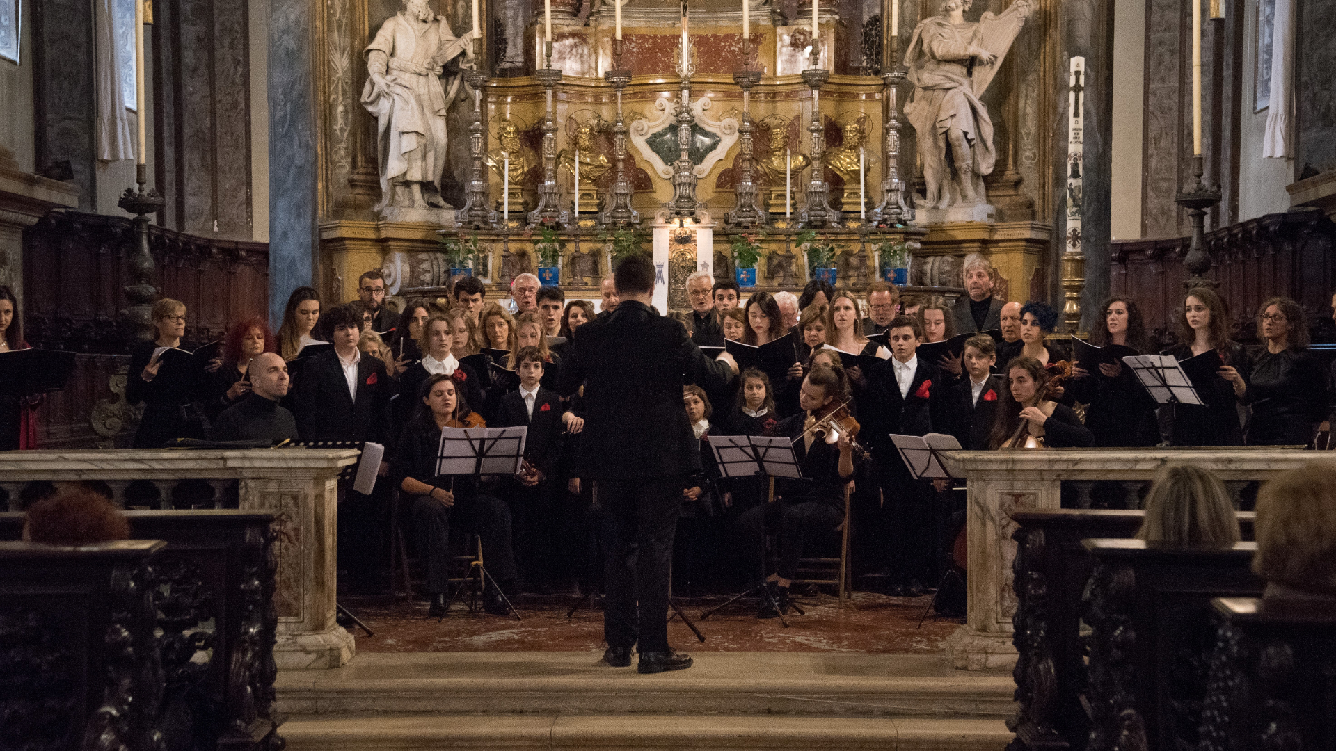 Parma Ritrovata Maria nella bottega del falegname F. De André VIRTUAL CHOIR Parma Ritrovata Maria nella bottega del falegname F. De André VIRTUAL CHOIR